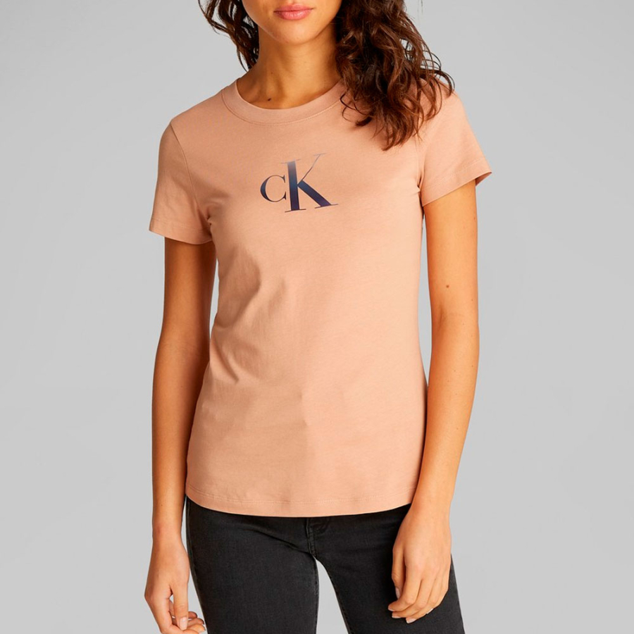 slim-fit-monogram-t-shirt