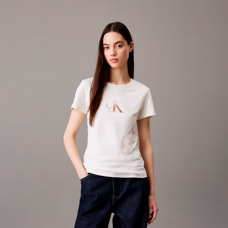 slim-t-shirt-with-monogram