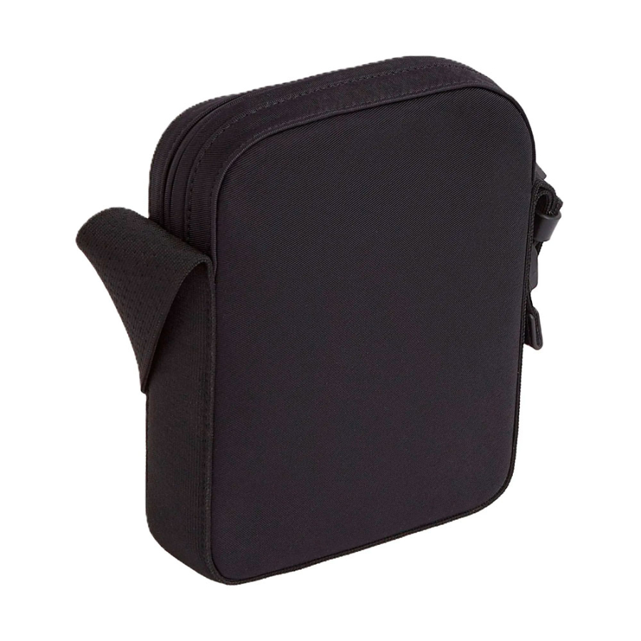 ease-reporter-s-shoulder-bag