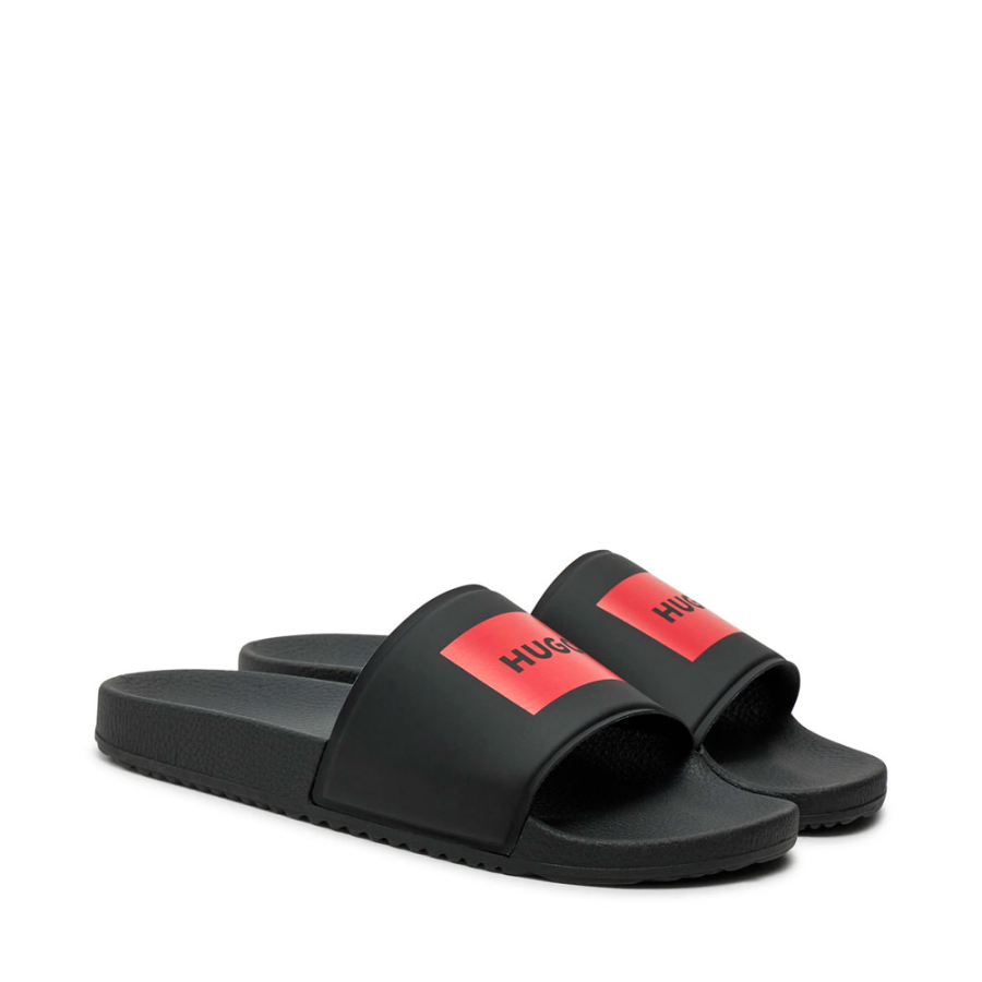 flip-flops-mit-logo-etikett