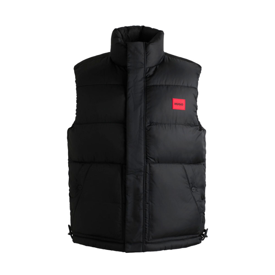 water-repellent-vest-with-red-logo-label