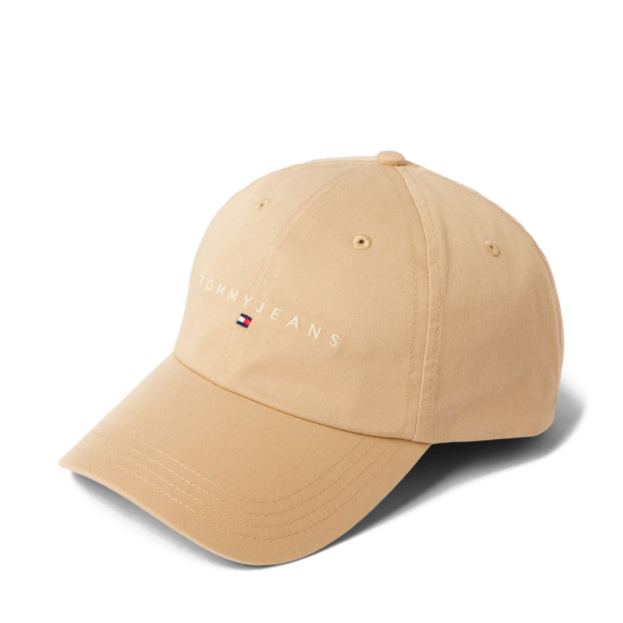 baseball-cap-with-embroidered-logo