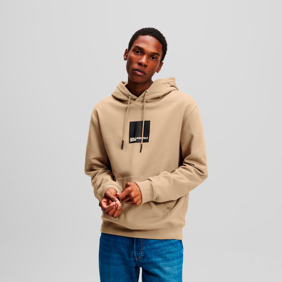 sudadera-con-capucha-y-el-logotipo-cuadrado-de-klj