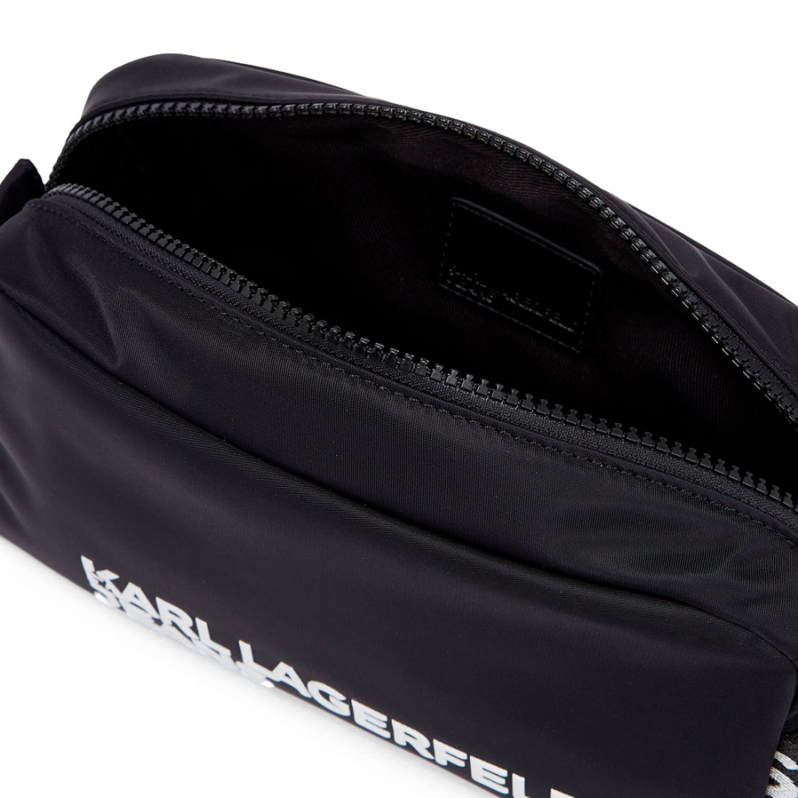 nylon-makeup-bag