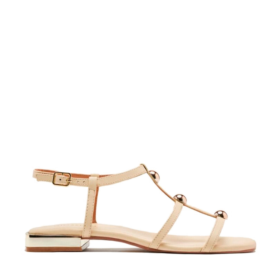 sandalias-de-couro-com-tachas-stinnett