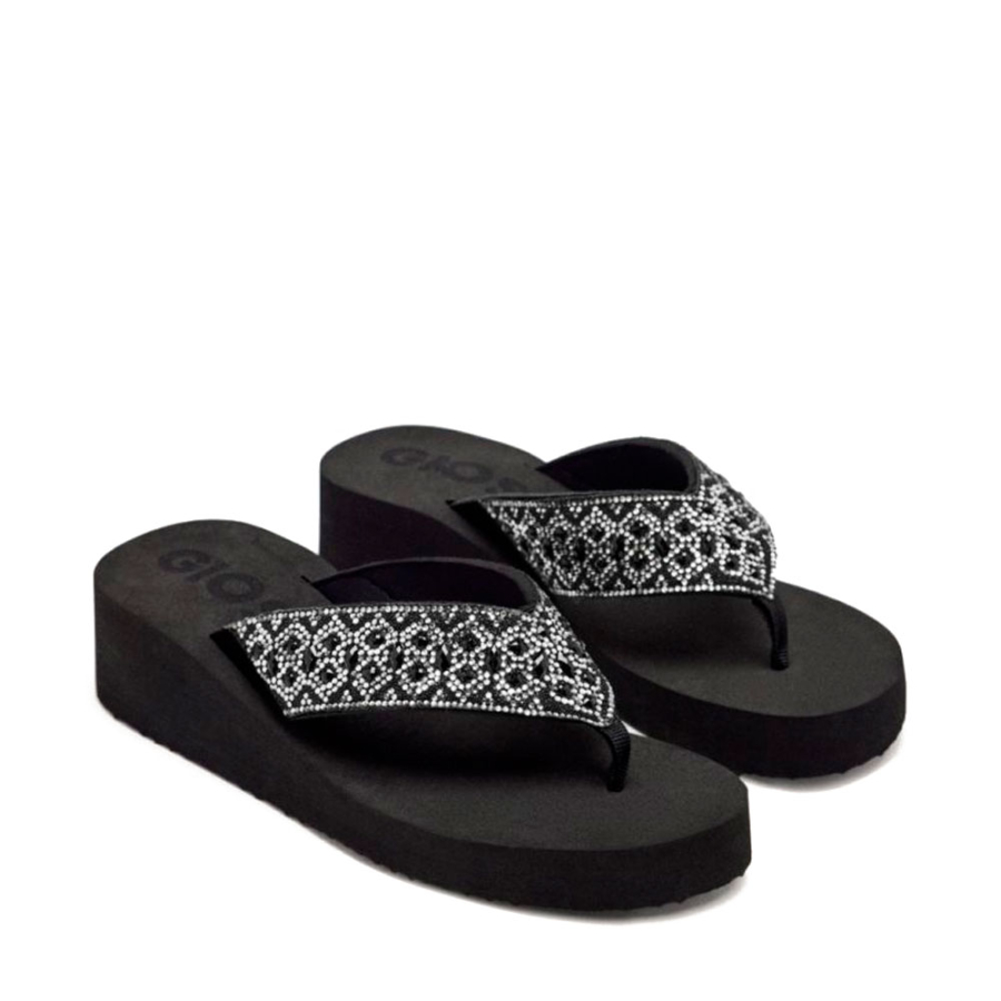 sandalias-negras-con-cuna-y-pedreria-para-mujer-drenove