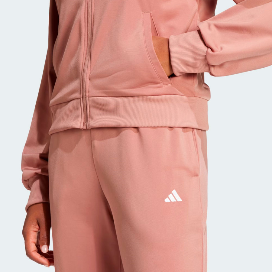 essentials-feel-cozy-tracksuit