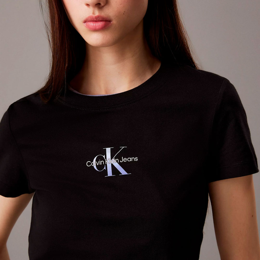 t-shirt-slim-con-monogramma