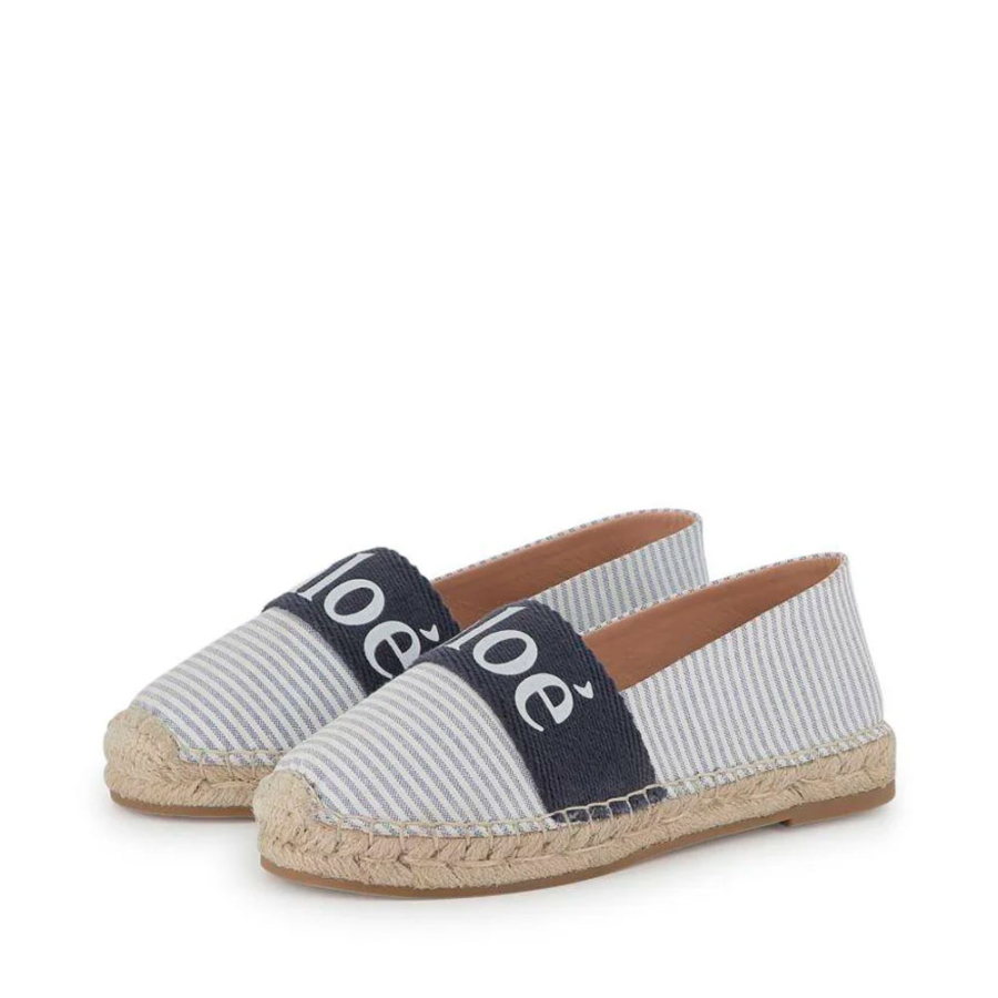 espadrilles-au-nom-de-la-marque-pour-enfants