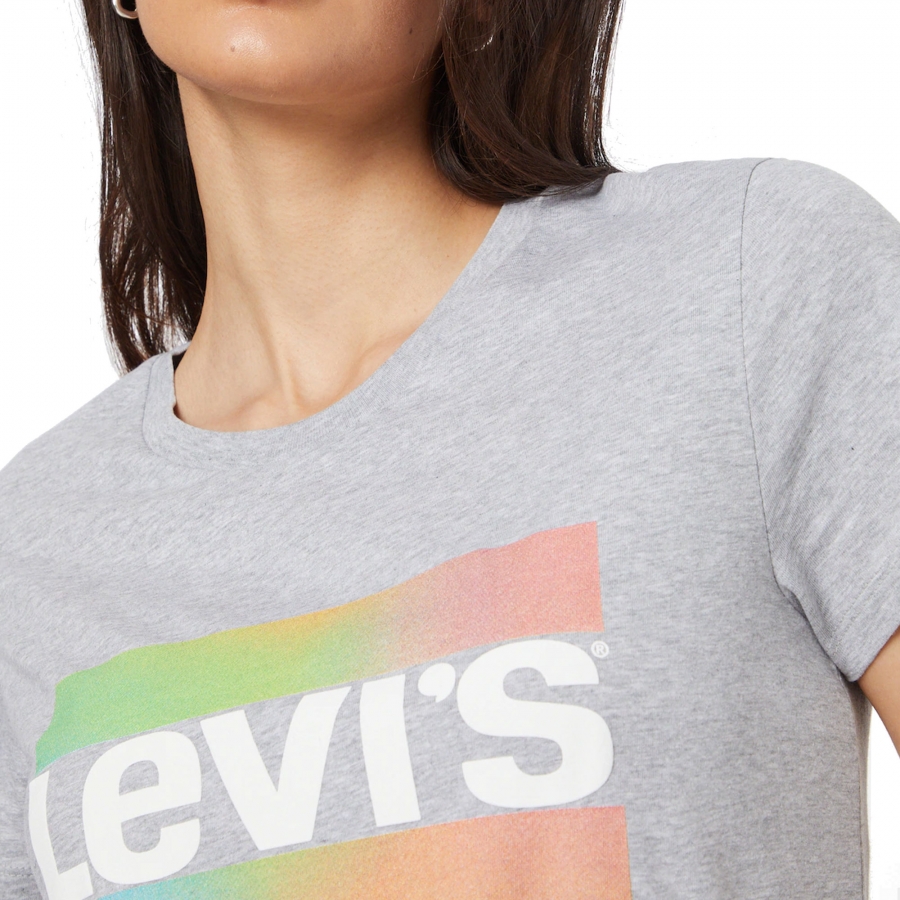 Levi&#39;s Logo Gradient Star T-shirt