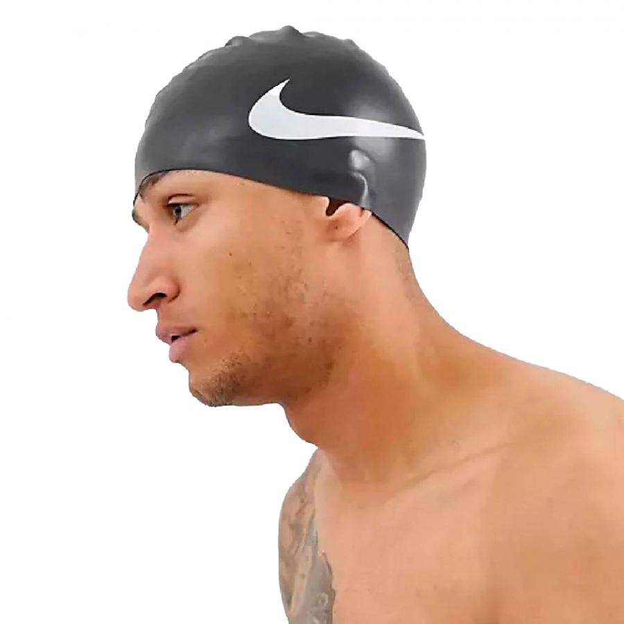 bonnet-nike-ness-noir